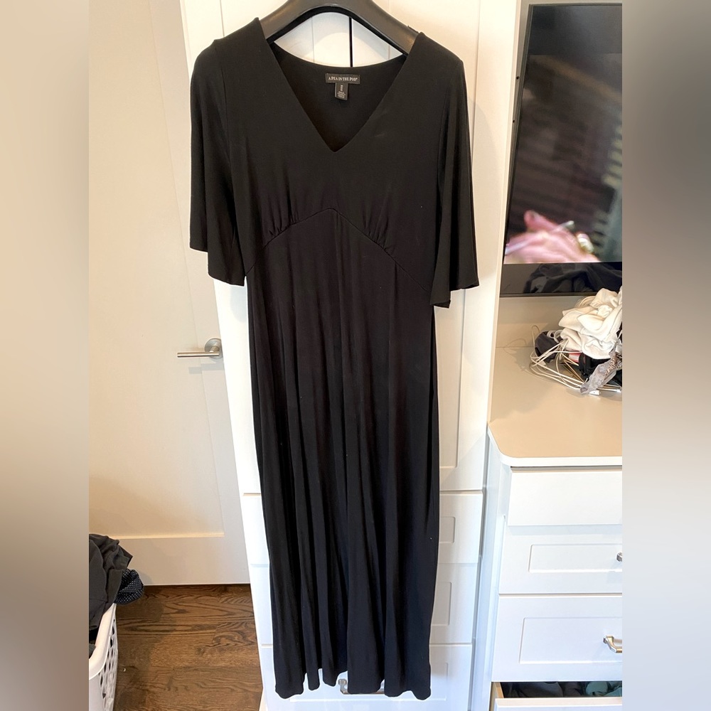 A Pea in the Pod black maxi dress